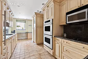 175 E 62nd St, New York City, NY 10065 - Photo 4