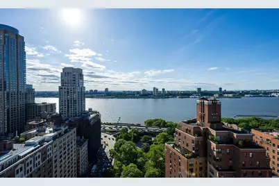 263 W End Avenue #PH22, New York City, NY 10023 - Photo 4