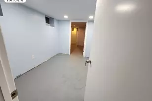 1023 Beverley Rd, New York City, NY 11218 - Photo 16