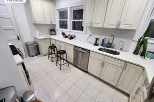 1023 Beverley Rd, New York City, NY 11218 - Photo 4