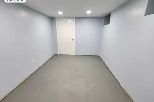 1023 Beverley Rd, New York City, NY 11218 - Photo 20