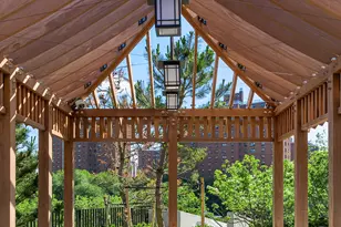 252 South St, New York City, NY 10002 - Photo 16