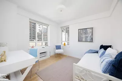 30 E 62nd Street #11A, New York City, NY 10065 - Photo 6