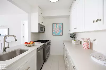 30 E 62nd Street #11A, New York City, NY 10065 - Photo 8