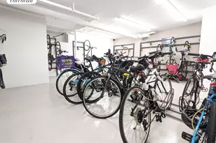 24-75 38th St, New York City, NY 11103 - Photo 16