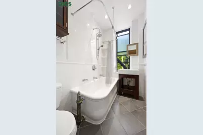 135 W 79th Street #1D, New York City, NY 10024 - Photo 6