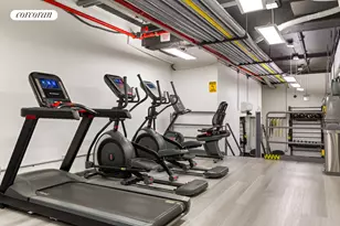 625 Main St, New York City, NY 10044 - Photo 10