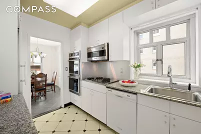 20 E 9th Street #7V, New York City, NY 10003 - Photo 8