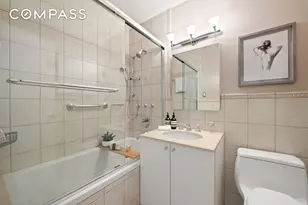 20 E 9th St, New York City, NY 10003 - Photo 12