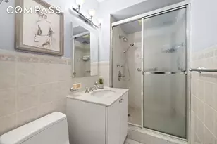 20 E 9th St, New York City, NY 10003 - Photo 16