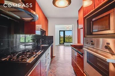 200 Central Park S #14B, New York City, NY 10019 - Photo 12