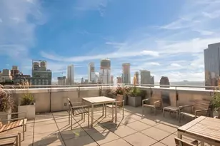 350 W 42nd St, New York City, NY 10036 - Photo 24