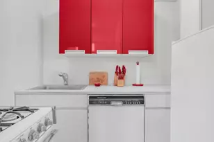 11 E 87th St, New York City, NY 10128 - Photo 4