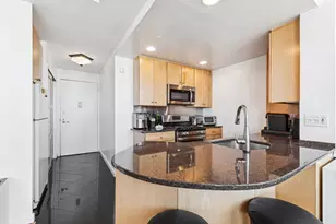 4-74 48th Ave, New York City, NY 11109 - Photo 8