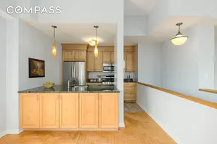 393 W 49th St, New York City, NY 10019 - Photo 8