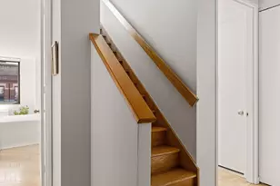 393 W 49th St, New York City, NY 10019 - Photo 10