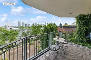 25 Beekman Pl, New York City, NY 10022 - Photo 4