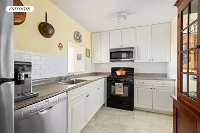 595 Main Street #204, New York, NY 10044 - Photo 2