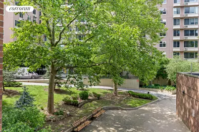 595 Main Street #204, New York, NY 10044 - Photo 8