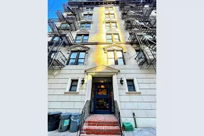 329 E 94th Street, New York City, NY 10128 - Photo 2