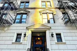 329 E 94th St, New York City, NY 10128 - Photo 2