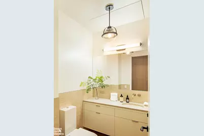 6 W 95th Street, New York City, NY 10025 - Photo 16