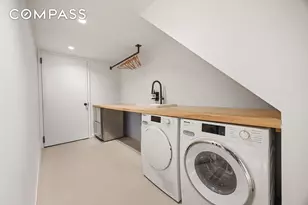 125 Rutland Rd, New York City, NY 11225 - Photo 16