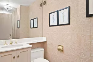 650 Park Ave, New York City, NY 10065 - Photo 16