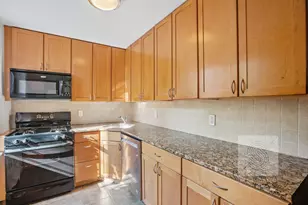 153 Bennett Ave, New York City, NY 10040 - Photo 8