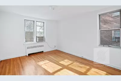 153 Bennett Avenue #3E, New York City, NY 10040 - Photo 12