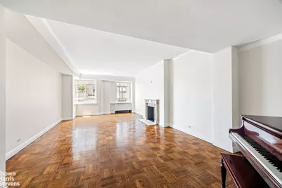 870 5th Avenue #15E, New York City, NY 10065 - Photo 2
