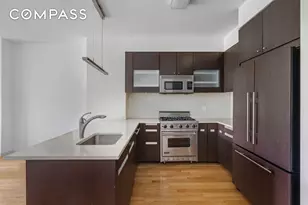 454 W 54th St, New York City, NY 10019 - Photo 4