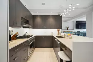 435 E 76th St, New York City, NY 10021 - Photo 4