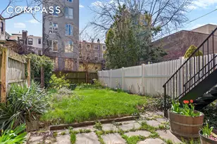 544 Pacific St, New York City, NY 11217 - Photo 14