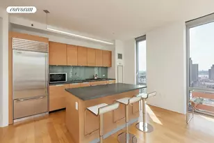 310 W 52nd St, New York City, NY 10019 - Photo 2