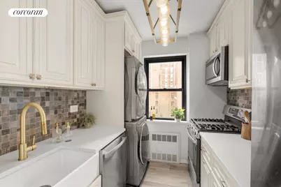 136 E 76th Street #10C, New York City, NY 10021 - Photo 2