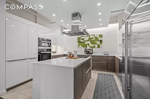 335 W 38th St, New York City, NY 10018 - Photo 12