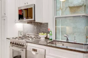 11 W 69th St, New York City, NY 10023 - Photo 6