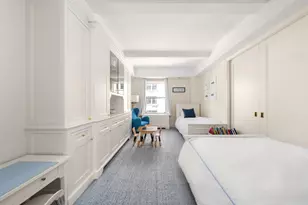 136 E 64th St, New York City, NY 10065 - Photo 2