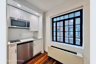 5 Tudor City Place #1510, New York City, NY 10017 - Photo 2