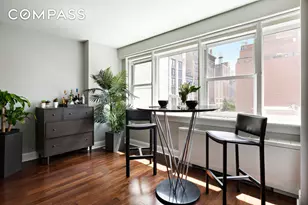 101 W 12th St, New York City, NY 10011 - Photo 2