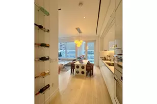 200 E 59th St, New York City, NY 10022 - Photo 2