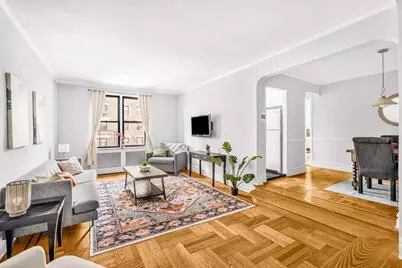 300 W 72nd Street #6D, New York City, NY 10023 - Photo 1