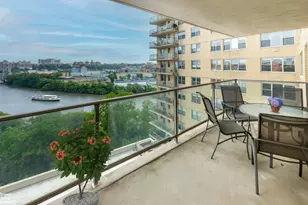 2500 Johnson Ave, New York City, NY 10463 - Photo 30