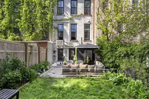 284 Van Buren St, New York City, NY 11221 - Photo 6