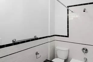 284 Van Buren St, New York City, NY 11221 - Photo 20