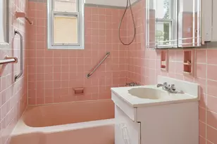 1717 E 18th St, New York City, NY 11229 - Photo 6