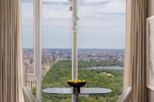 217 W 57th St, New York City, NY 10019 - Photo 2