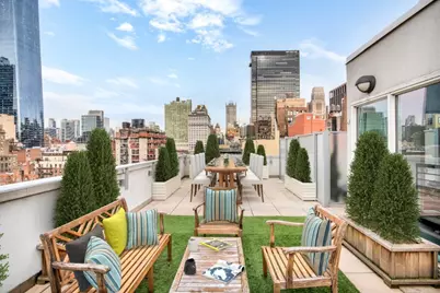 261 W 28th Street #PHA, New York City, NY 10001 - Photo 1