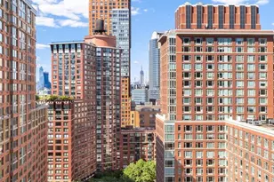 20 River Ter., New York City, NY 10282 - Photo 6